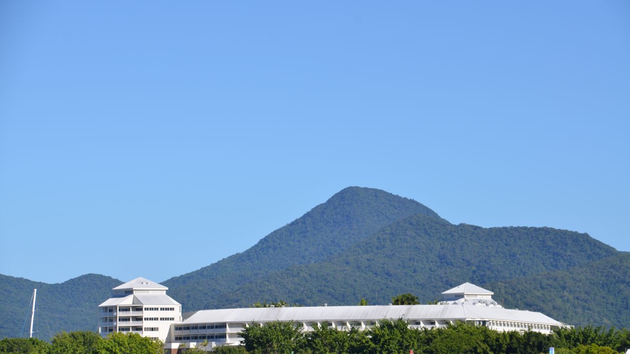 Shangri-La The Marina Cairns Hotel-November 2024